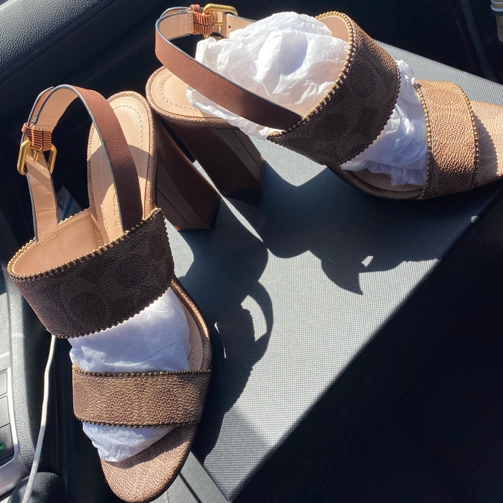 Coach heels 👠